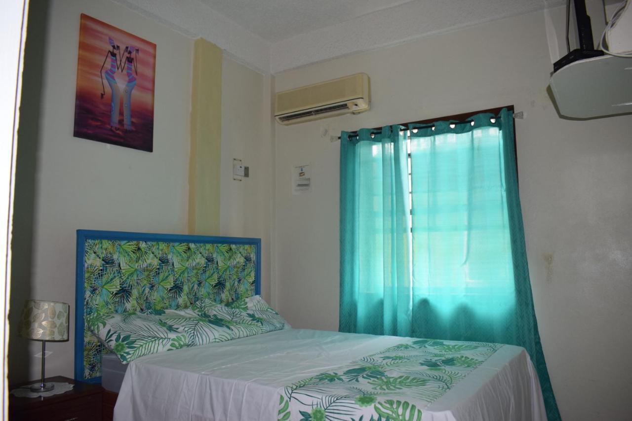 Tropical Breeze Vacation Home And Apartments グロス・アイレット エクステリア 写真