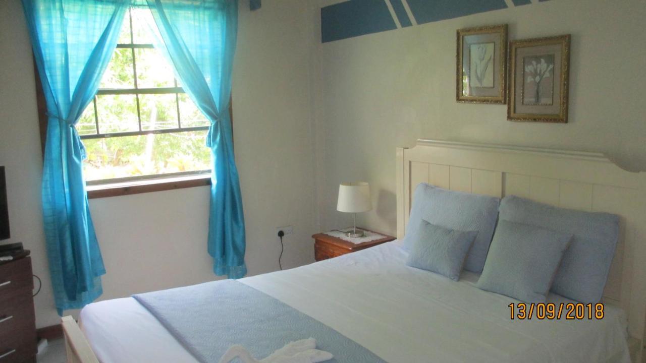 Tropical Breeze Vacation Home And Apartments グロス・アイレット エクステリア 写真