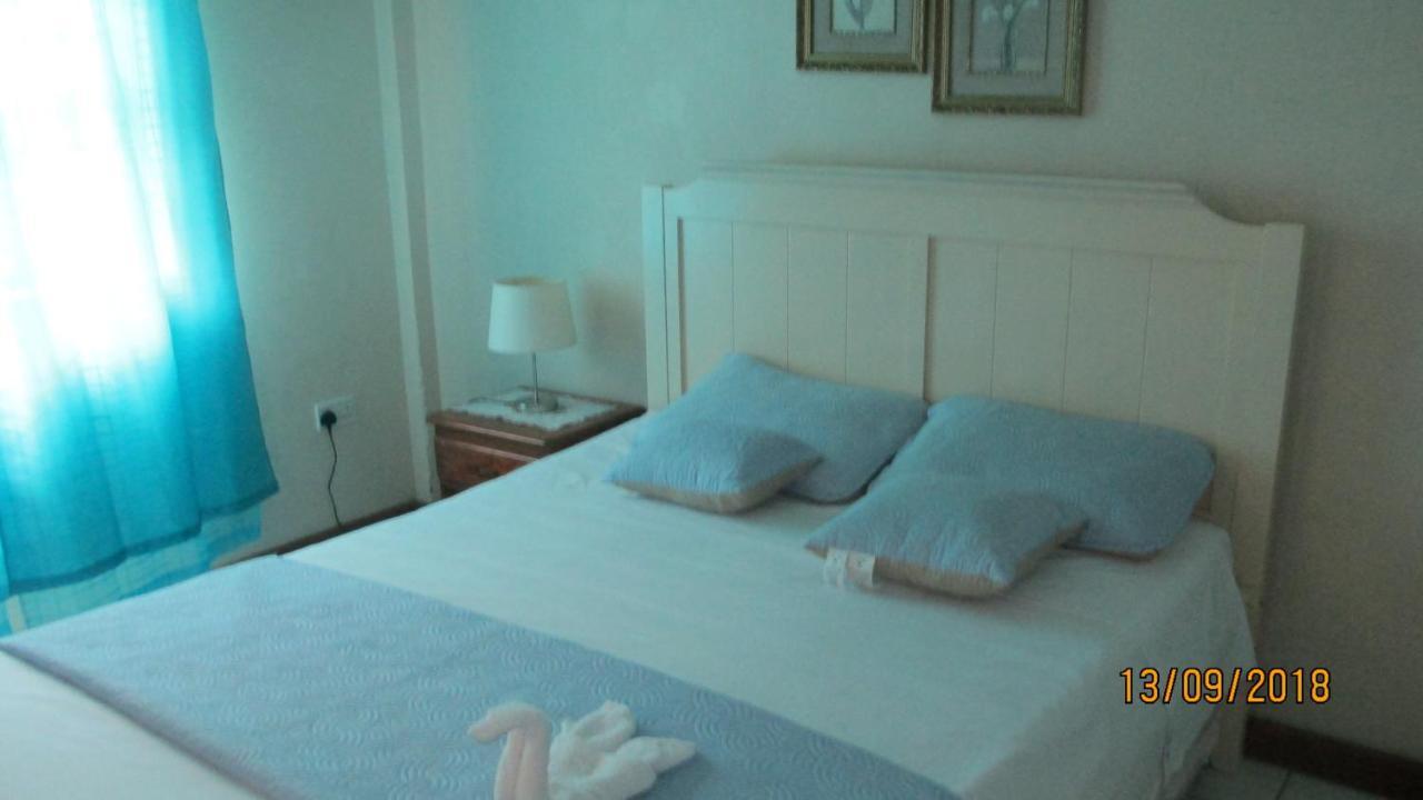 Tropical Breeze Vacation Home And Apartments グロス・アイレット エクステリア 写真