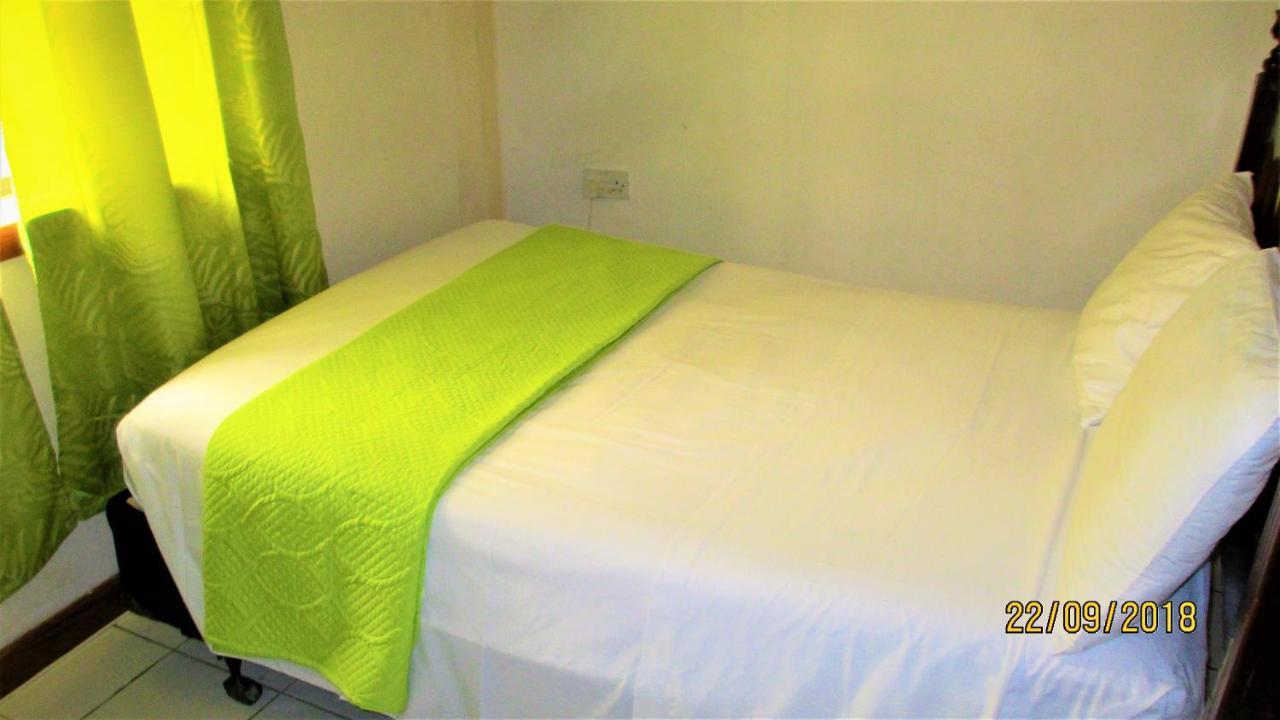 Tropical Breeze Vacation Home And Apartments グロス・アイレット エクステリア 写真