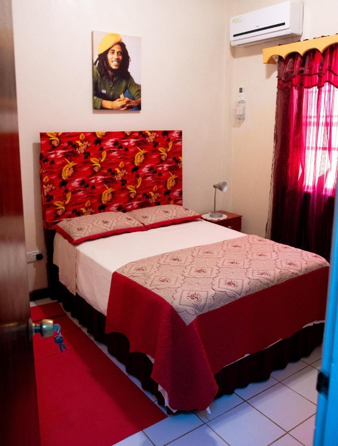 Tropical Breeze Vacation Home And Apartments グロス・アイレット エクステリア 写真