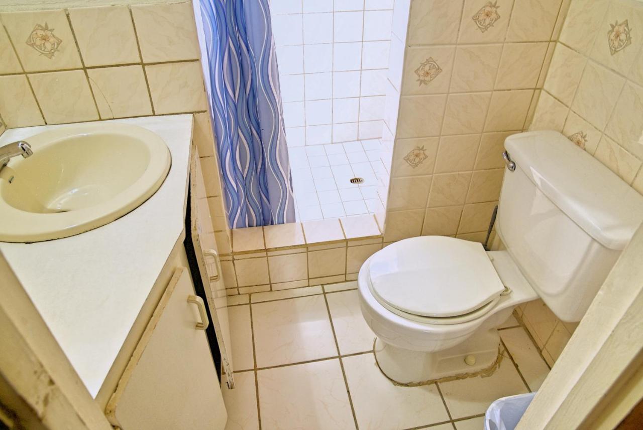 Tropical Breeze Vacation Home And Apartments グロス・アイレット エクステリア 写真