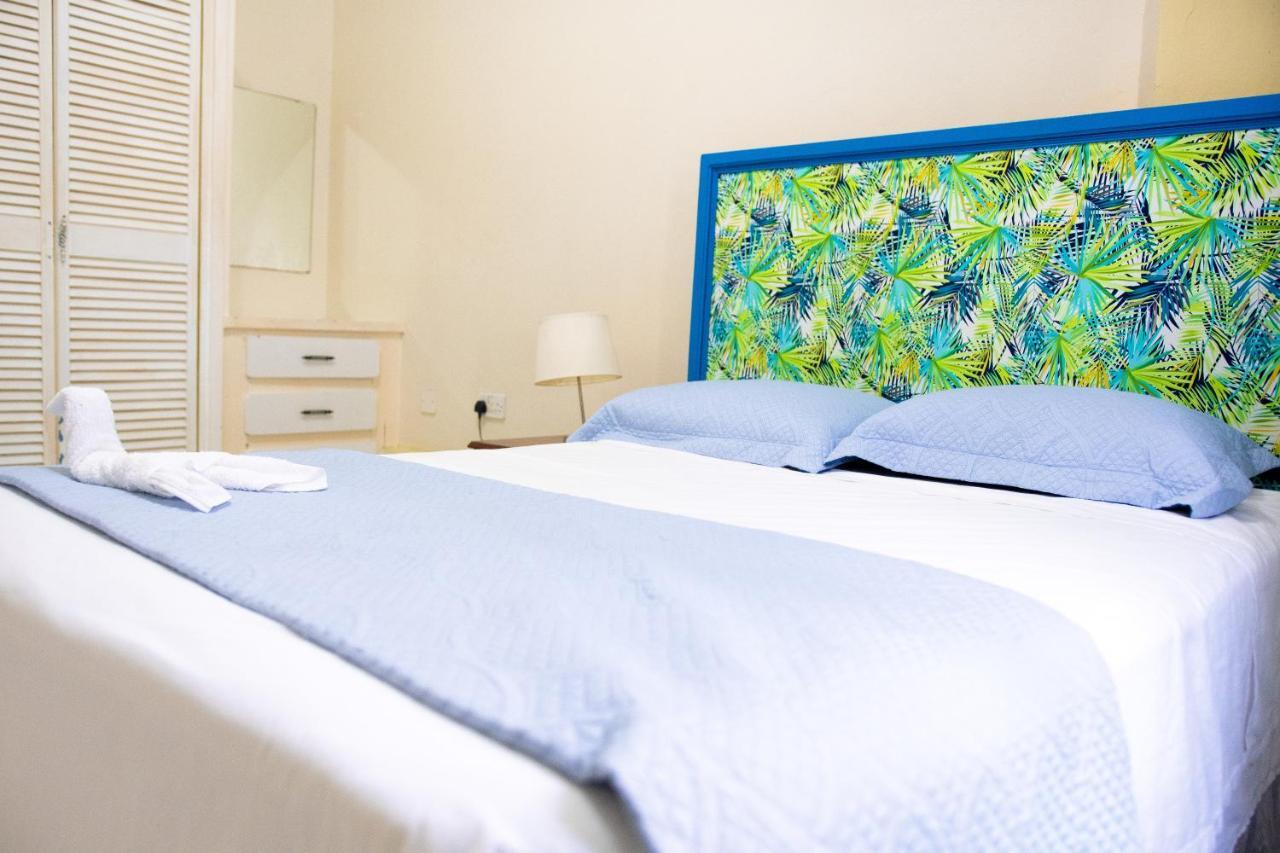 Tropical Breeze Vacation Home And Apartments グロス・アイレット エクステリア 写真