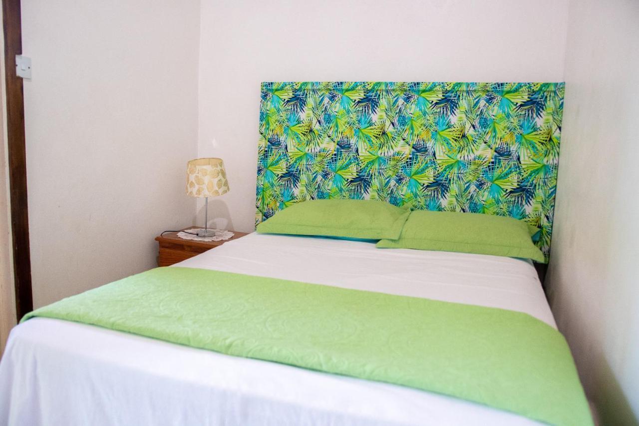 Tropical Breeze Vacation Home And Apartments グロス・アイレット エクステリア 写真