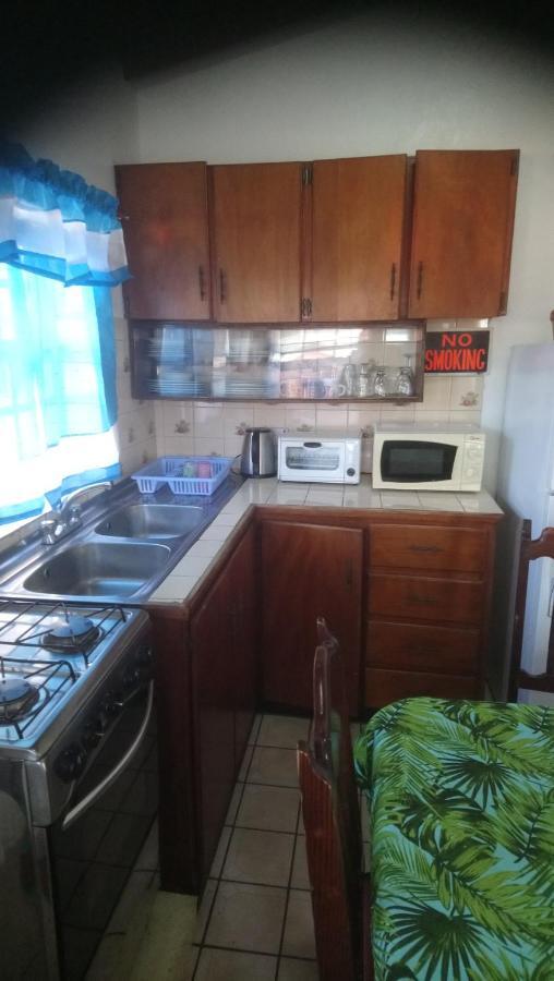 Tropical Breeze Vacation Home And Apartments グロス・アイレット エクステリア 写真
